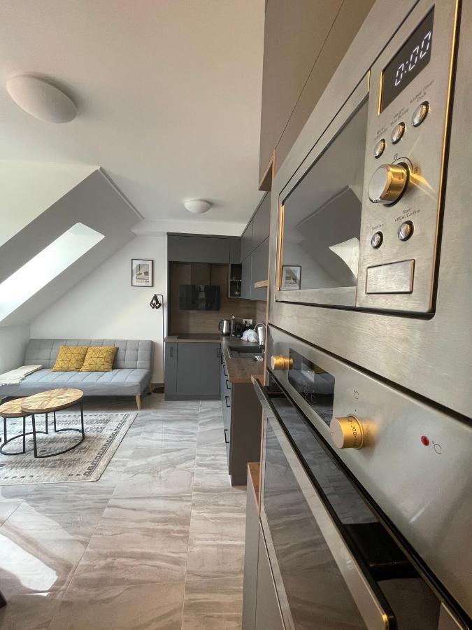 Hello 3B Apartman Apartment เคสเท ภายนอก รูปภาพ